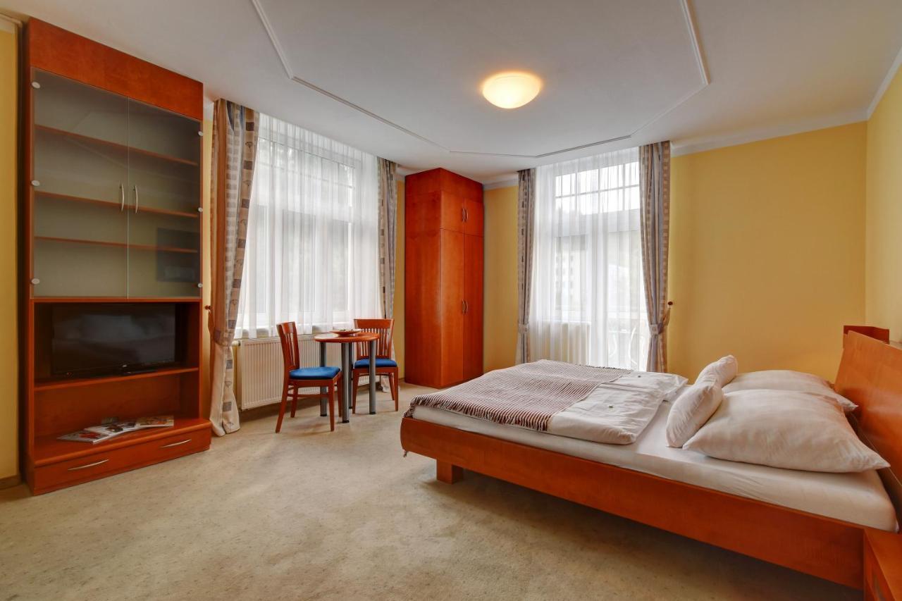 Hotel La Passionaria Mariánské Lázně Dış mekan fotoğraf