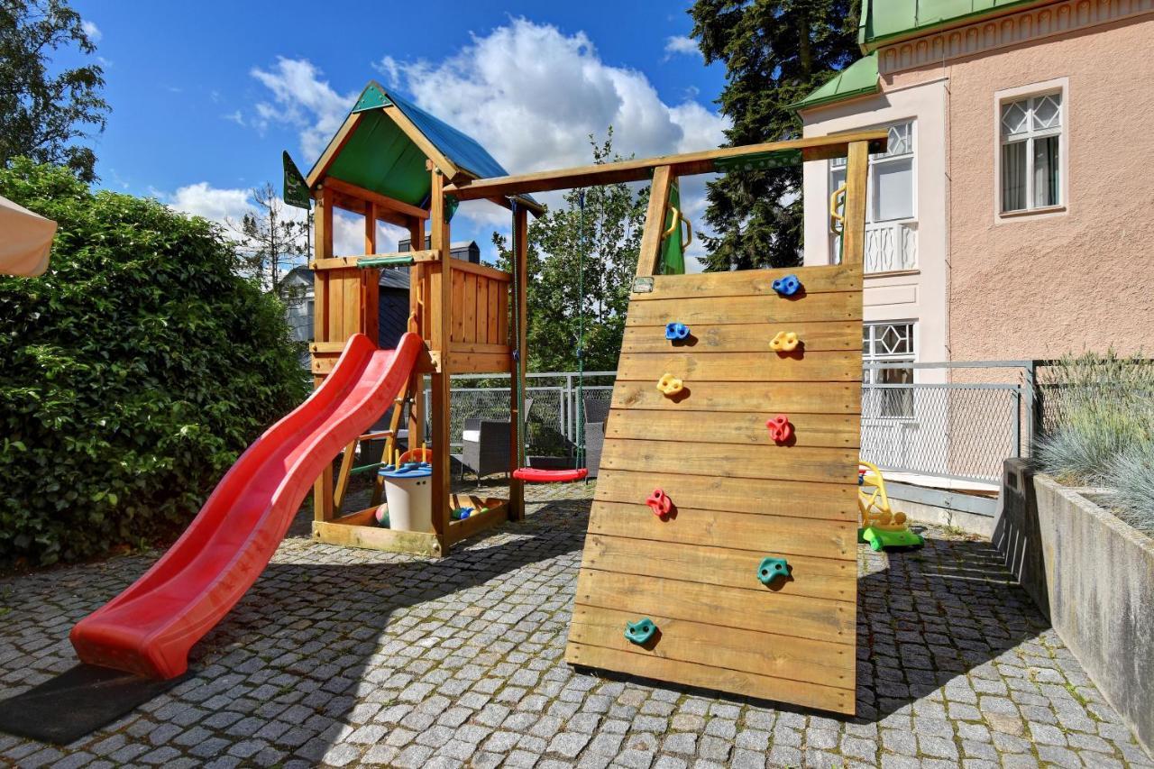 Hotel La Passionaria Mariánské Lázně Dış mekan fotoğraf