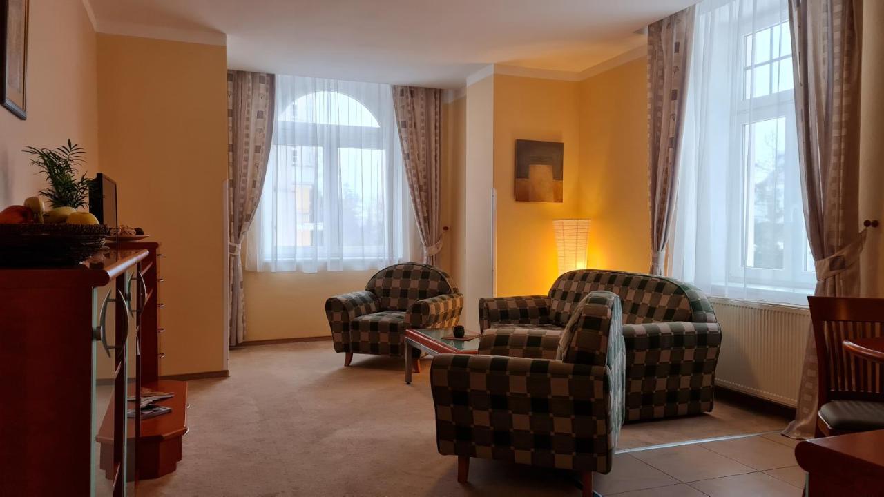 Hotel La Passionaria Mariánské Lázně Dış mekan fotoğraf